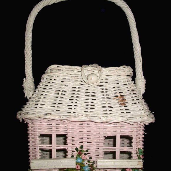 1 of a Kind Authentic Vintage 1960's  Handpainted-Wicker Garden-Cottage Handbag - Picture 1 of 11